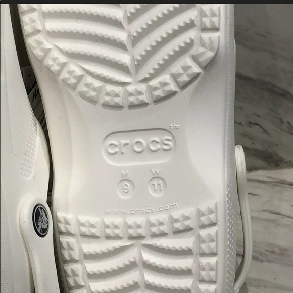 Crocs Coast Clogs, Men's Size 9 Women's Size 11 - Picture 5 of 6